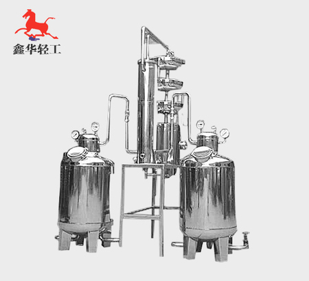130升蒸馏塔